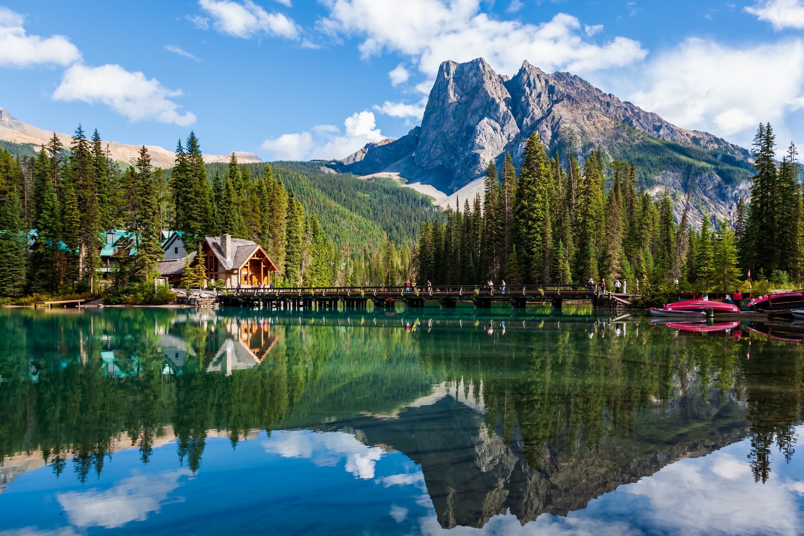 Water Activities: Emerald Lake & Takakkaw Falls with Via Via Shuttle Service Inc.