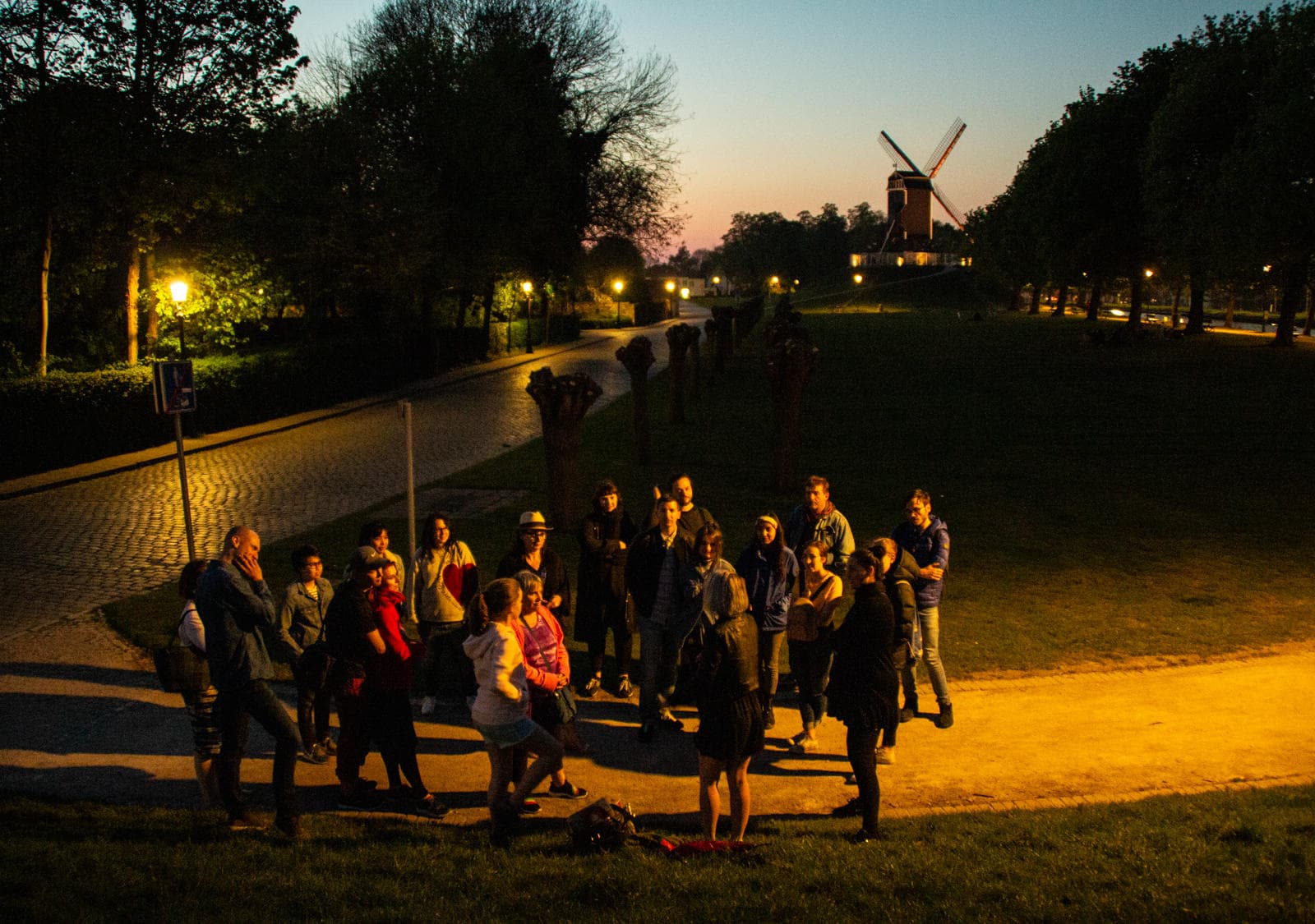 Dark Legends Walking Tour in Bruges by Legends Tours