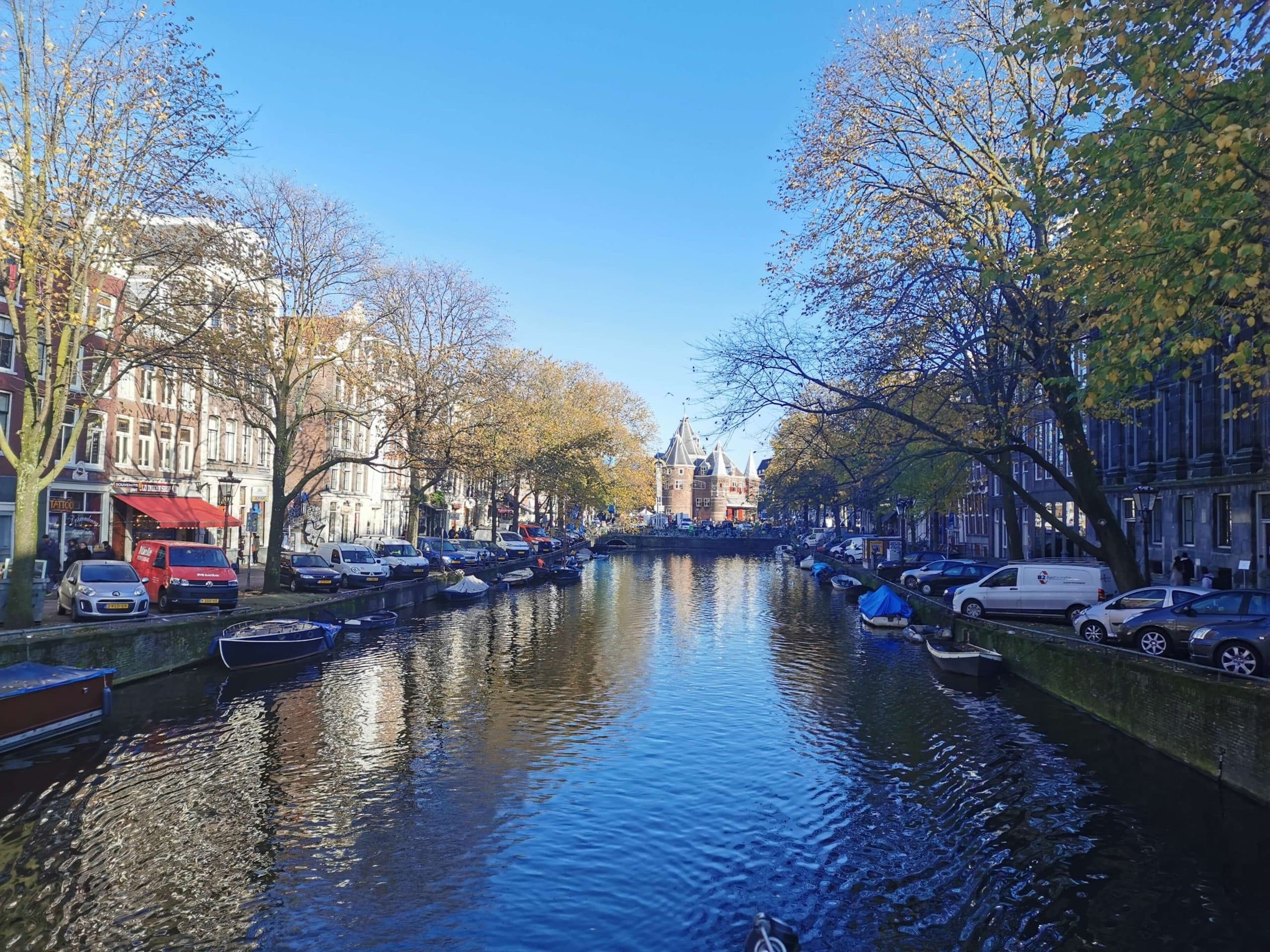 Historic Walking Tours with Amsterdam in a Million