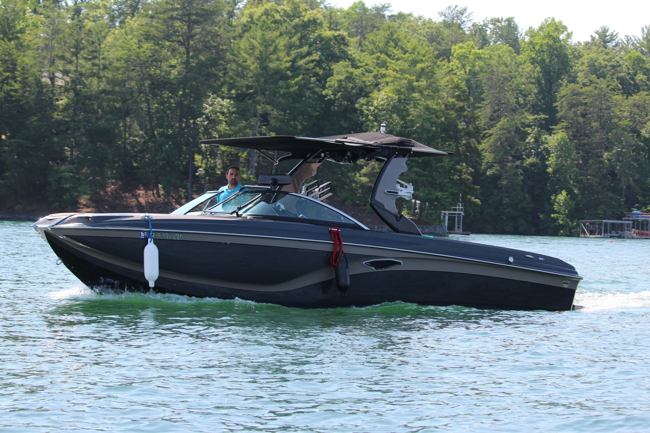 Water Activities & Blue Ridge Boat Rentals: Power on Lake Blue Ridge