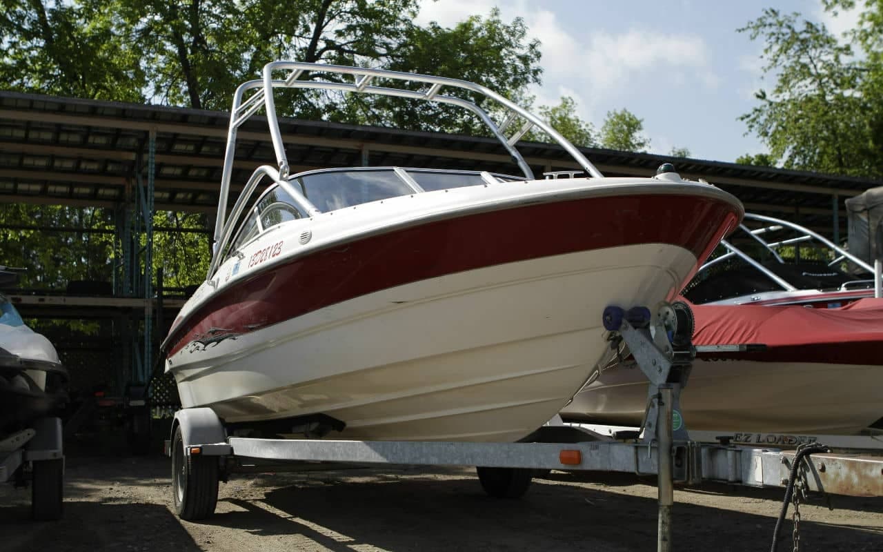Watercraft Adventures with Location Marine St-Donat in Saint-Donat-de-Montcalm
