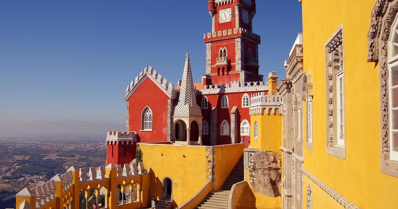 Land Adventures: Worldia's Private Sintra and Cascais Tour