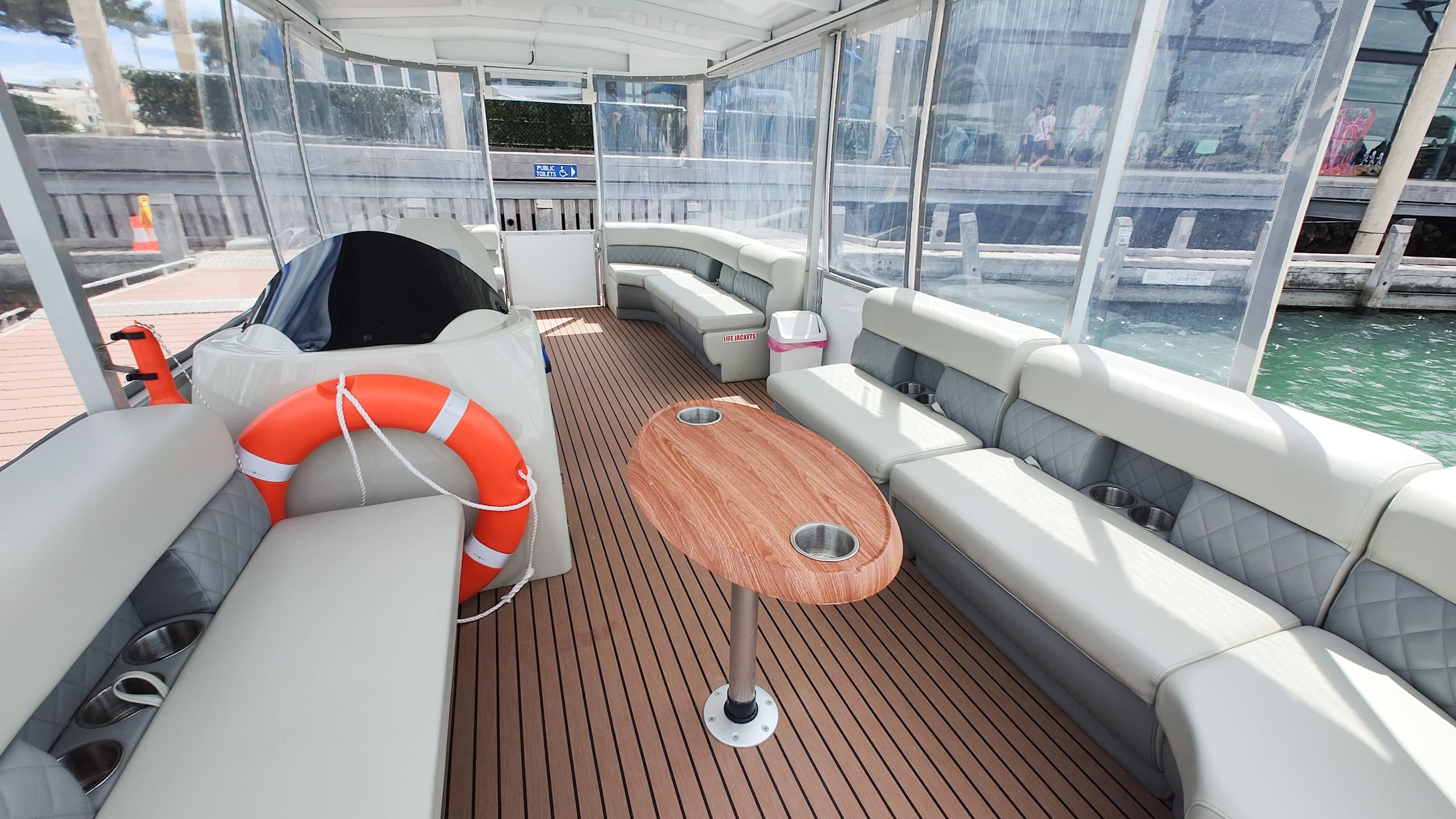 Mandurah Boat Hire’s Premium Pontoon on Murray River