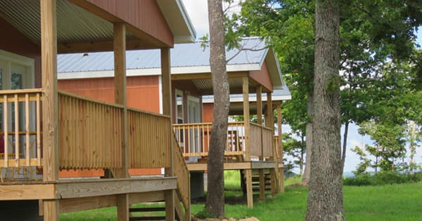 Seven Night Stay in Cave City, Kentucky with Mountain Top Retreat