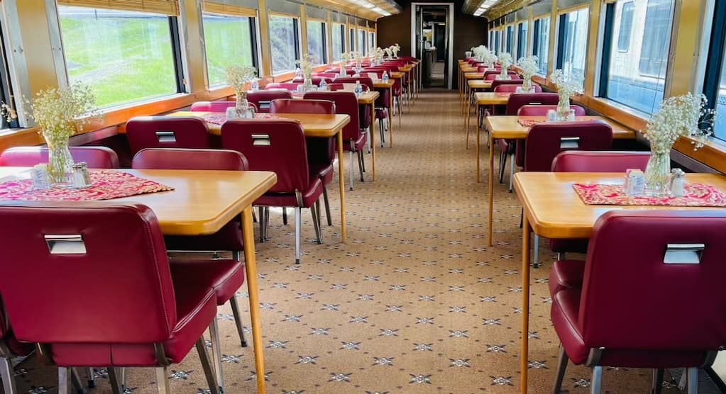 Experience the Scenic Trough and Charming Petersburg on a Full-Day Rail Journey with Superior Dining