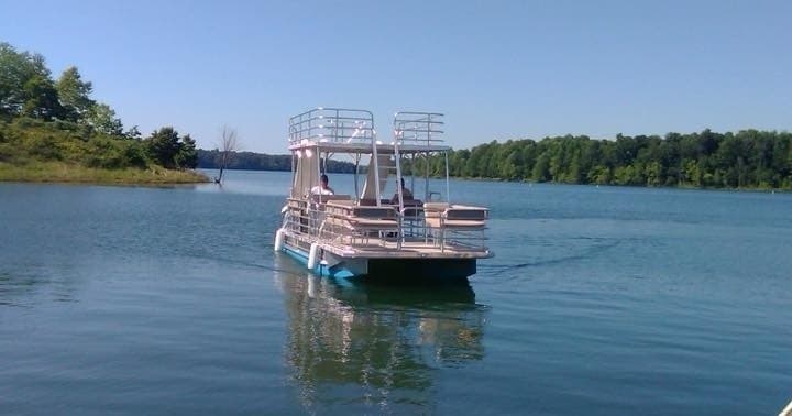 Water Activities at Hoosier Hills Marina: Playtoon 2 Rentals