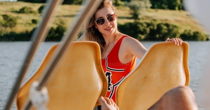 Water Activities at Cap'n Dave's Water Sports in Nashville