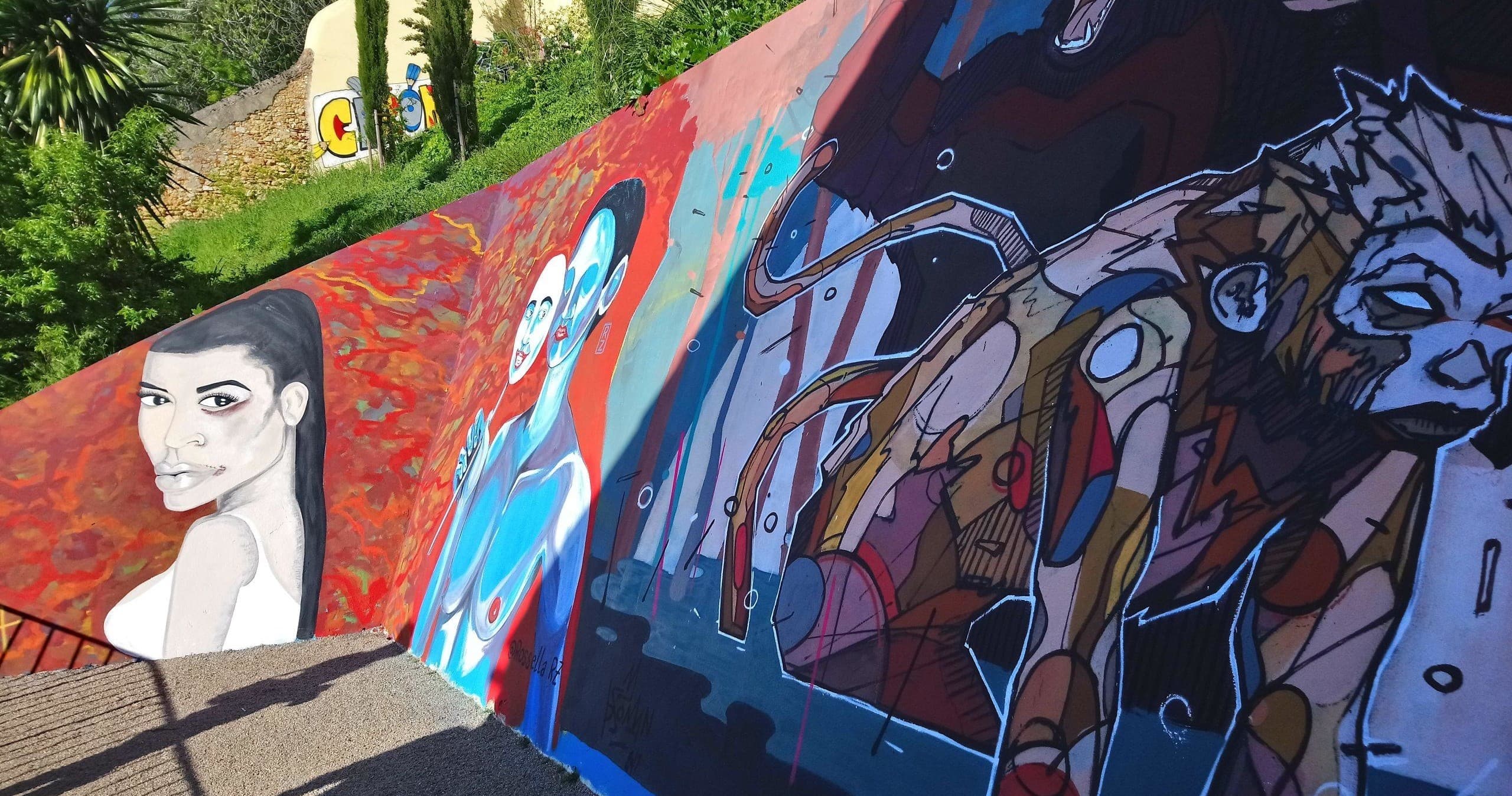 KickStart Street Art Tour with Street Buddha in Lisbon