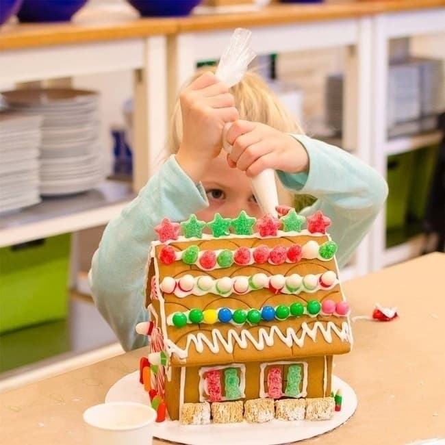 Caregiver & Me Cooking Class in Rocky River: Hands-On Kids Cooking & Gingerbread Workshops photo 1