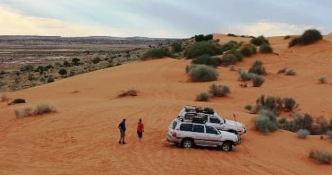 Lake Eyre Scenic Flight and Outback 3-Day Tour from Adelaide