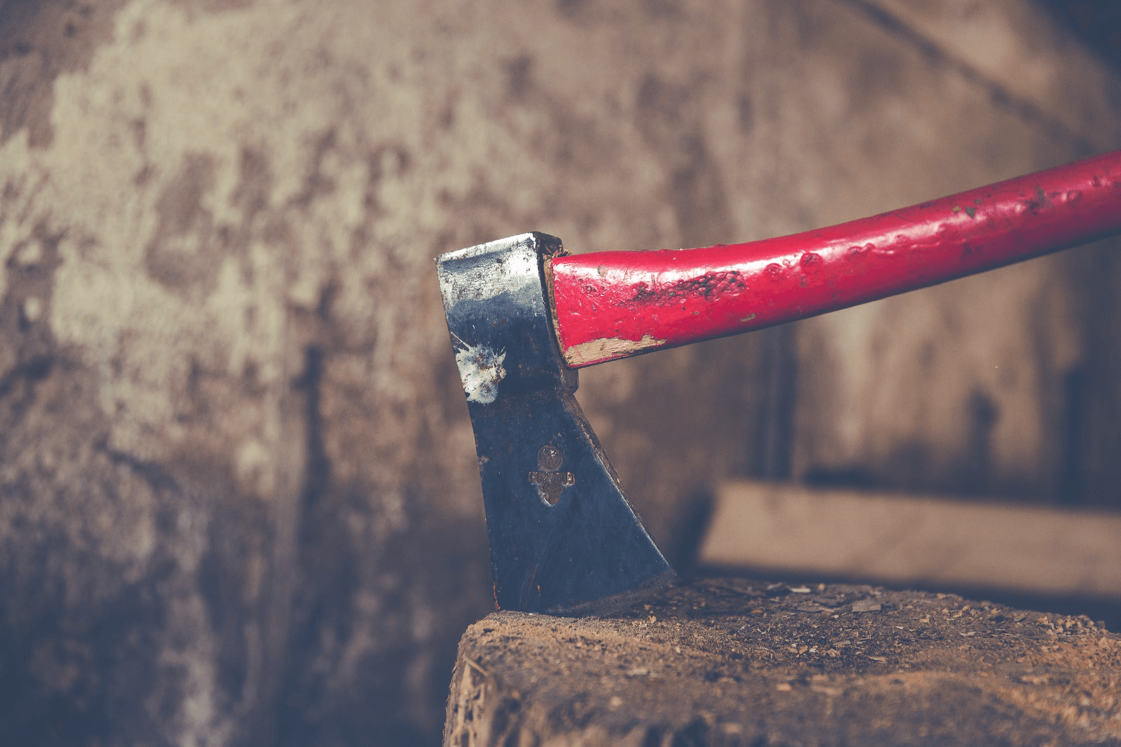 Unleash Your Inner Lumberjack: 90 Minutes Axe Throwing in Goshen, Indiana
