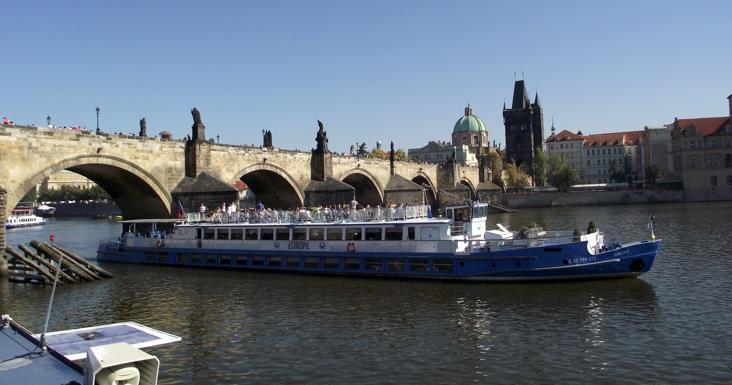 City & Water Adventure: Prague Private Tour Experience