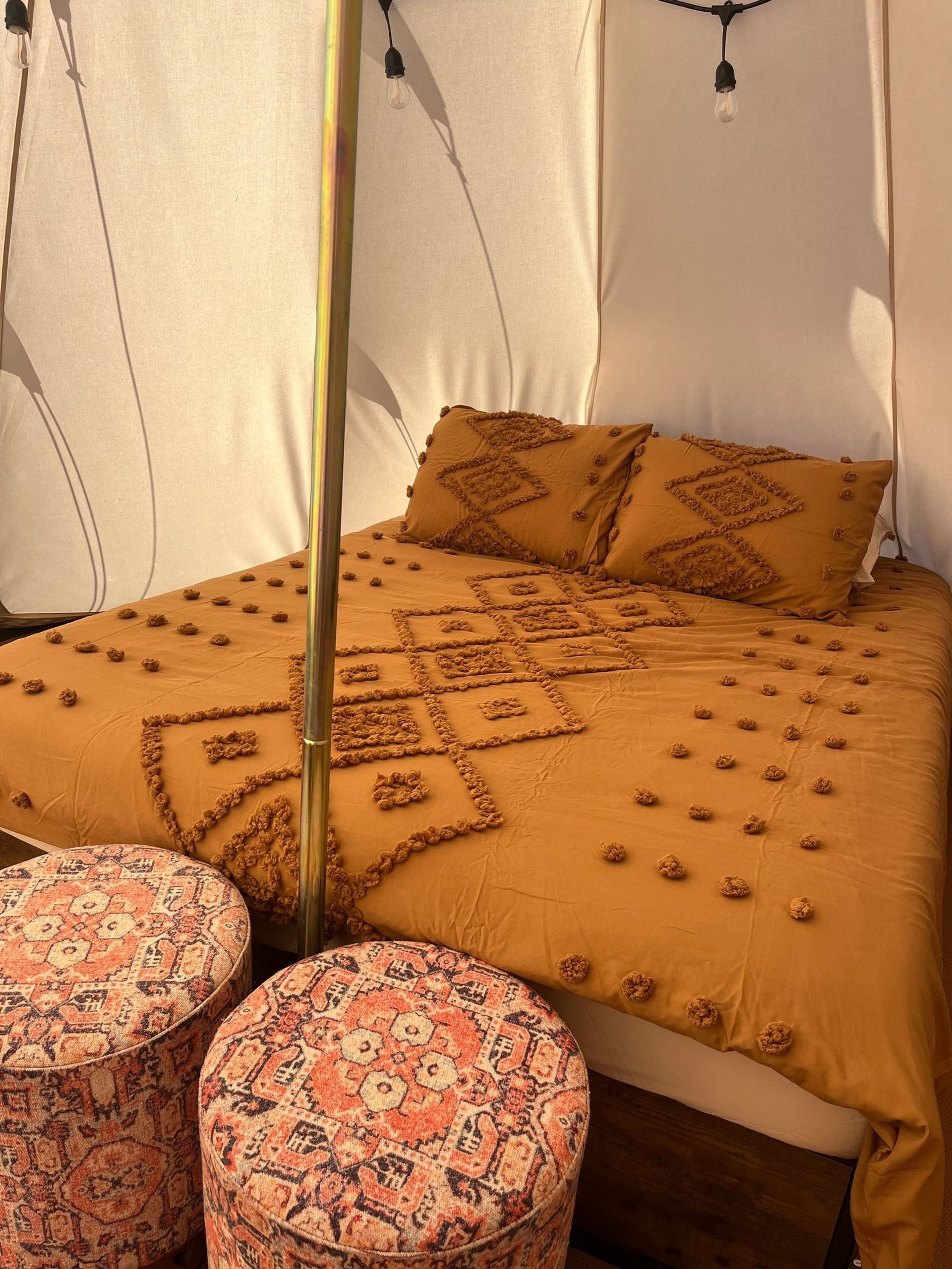 Romantic Glamping Adventure at Oasis in Joshua Tree