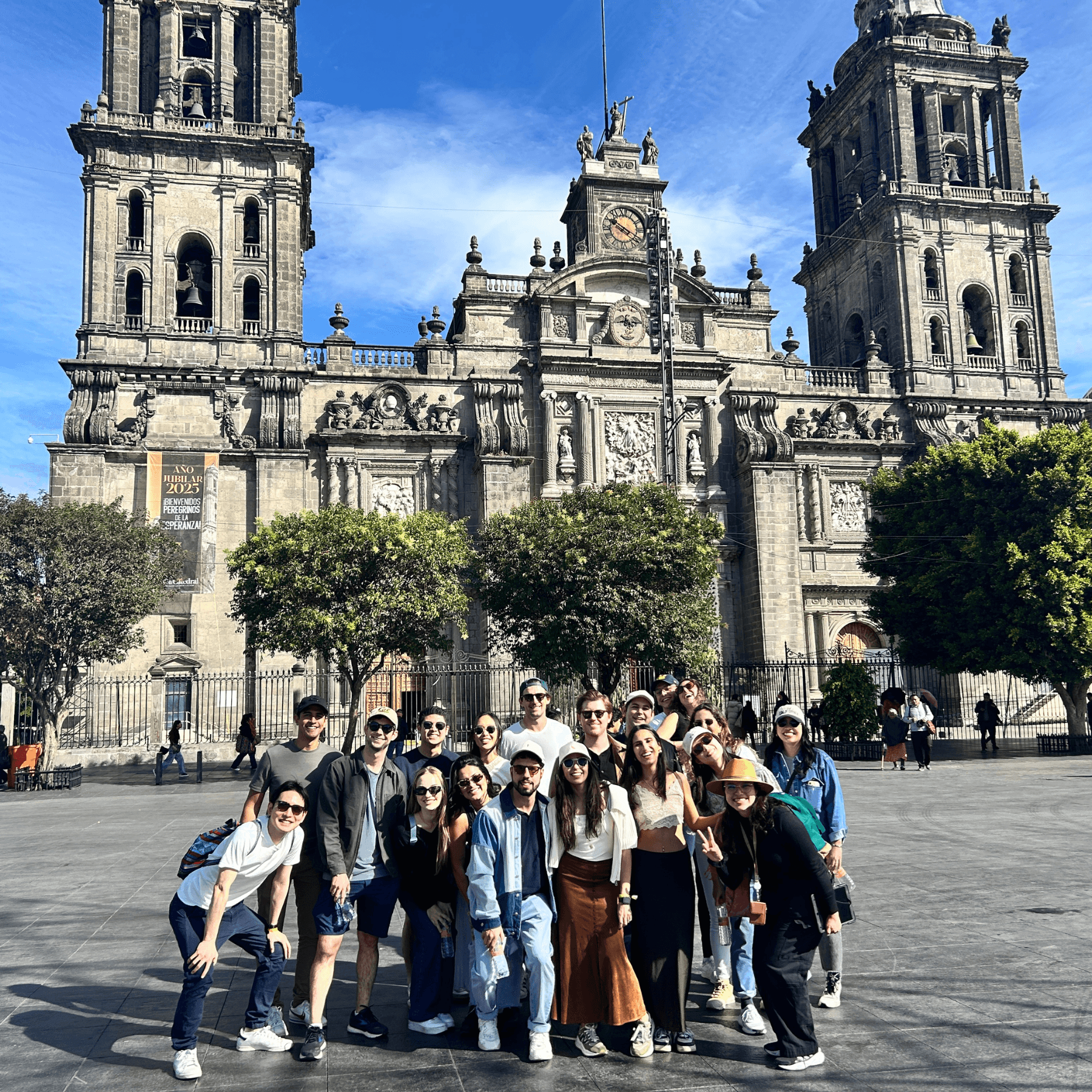 Explore Mexico City’s Centro Histórico in 2 Hours: A Dynamic Guided Tour