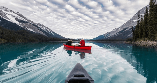 Maligne Lake 7-Day Boat Rentals with Pure Outdoors
