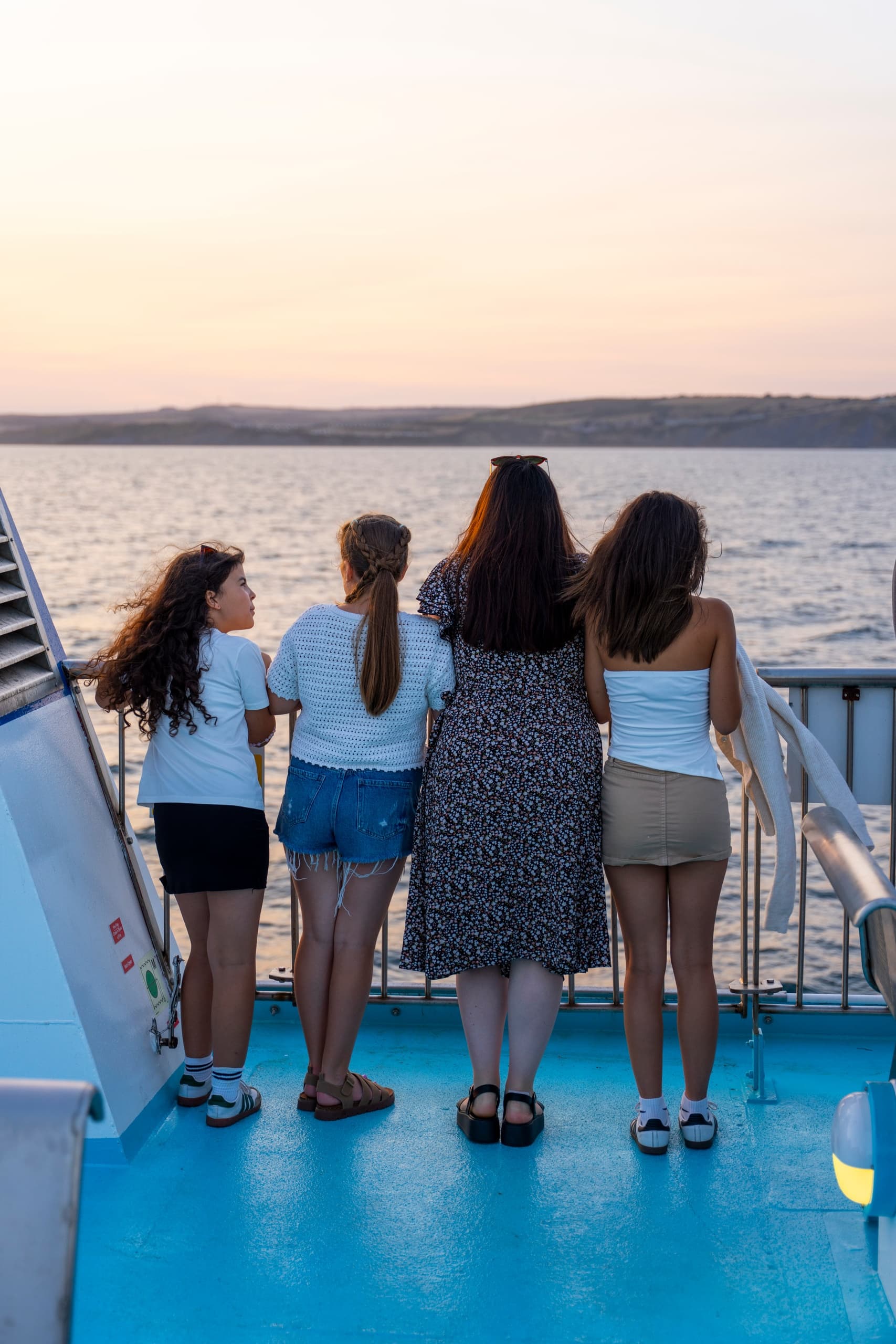 Brunch on the Jurassic Coast: Mother's Day Brunch Cruise from Weymouth photo 4