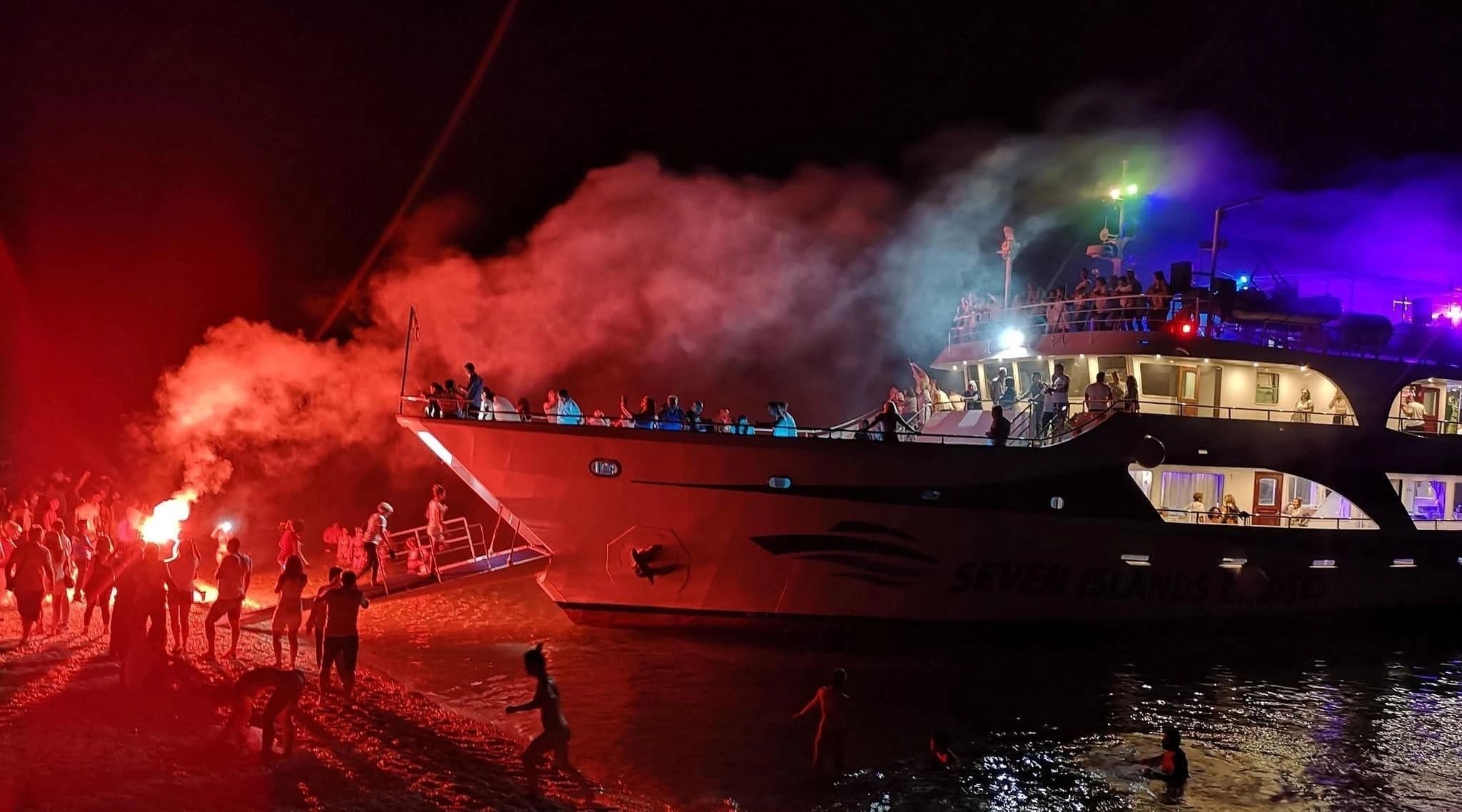 White Party: Night Cruise & Fireworks from Nydri, Lefkada photo 2