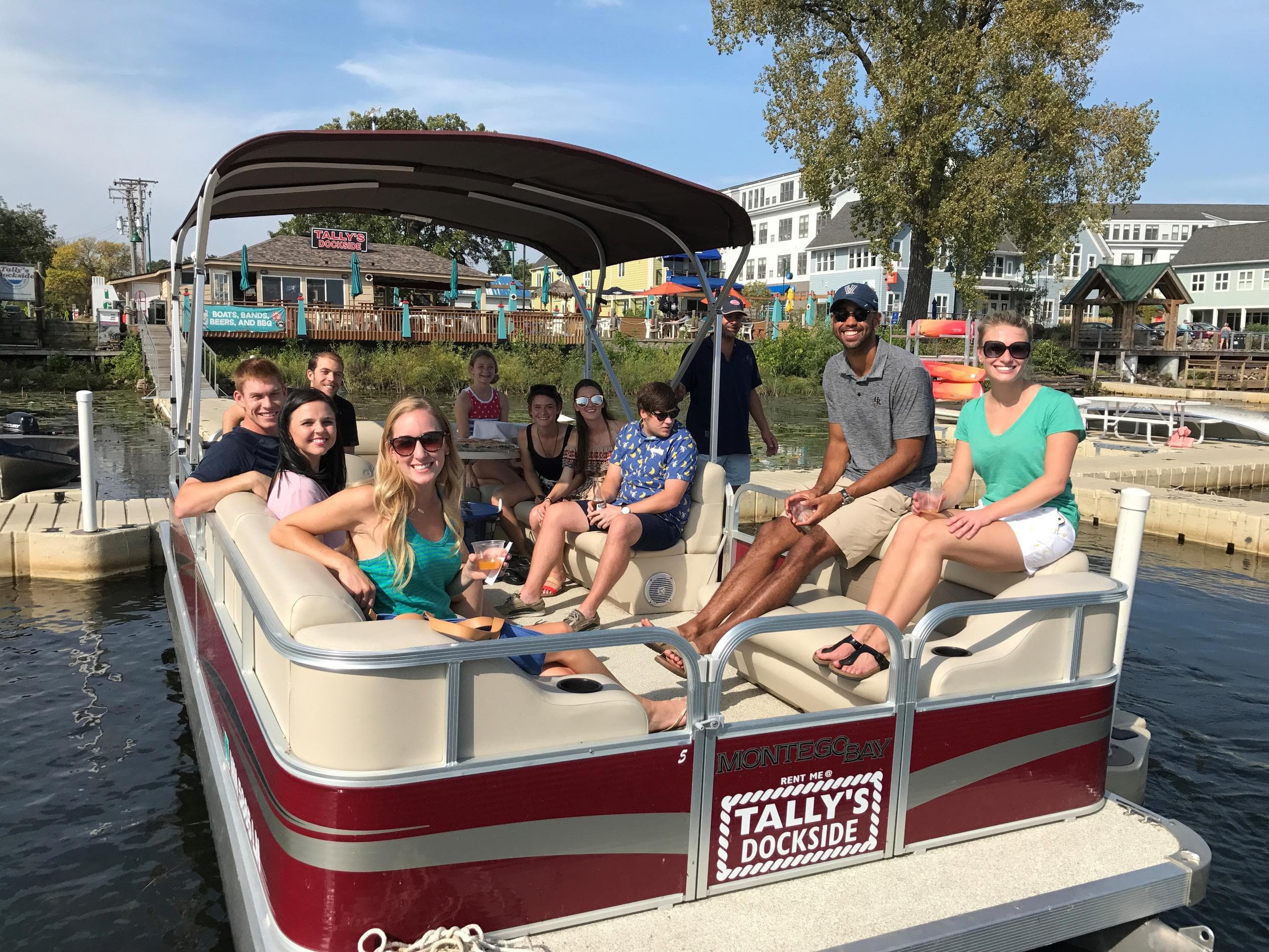 Cruise White Bear Lake on a 22' Deluxe Pontoon Boat
