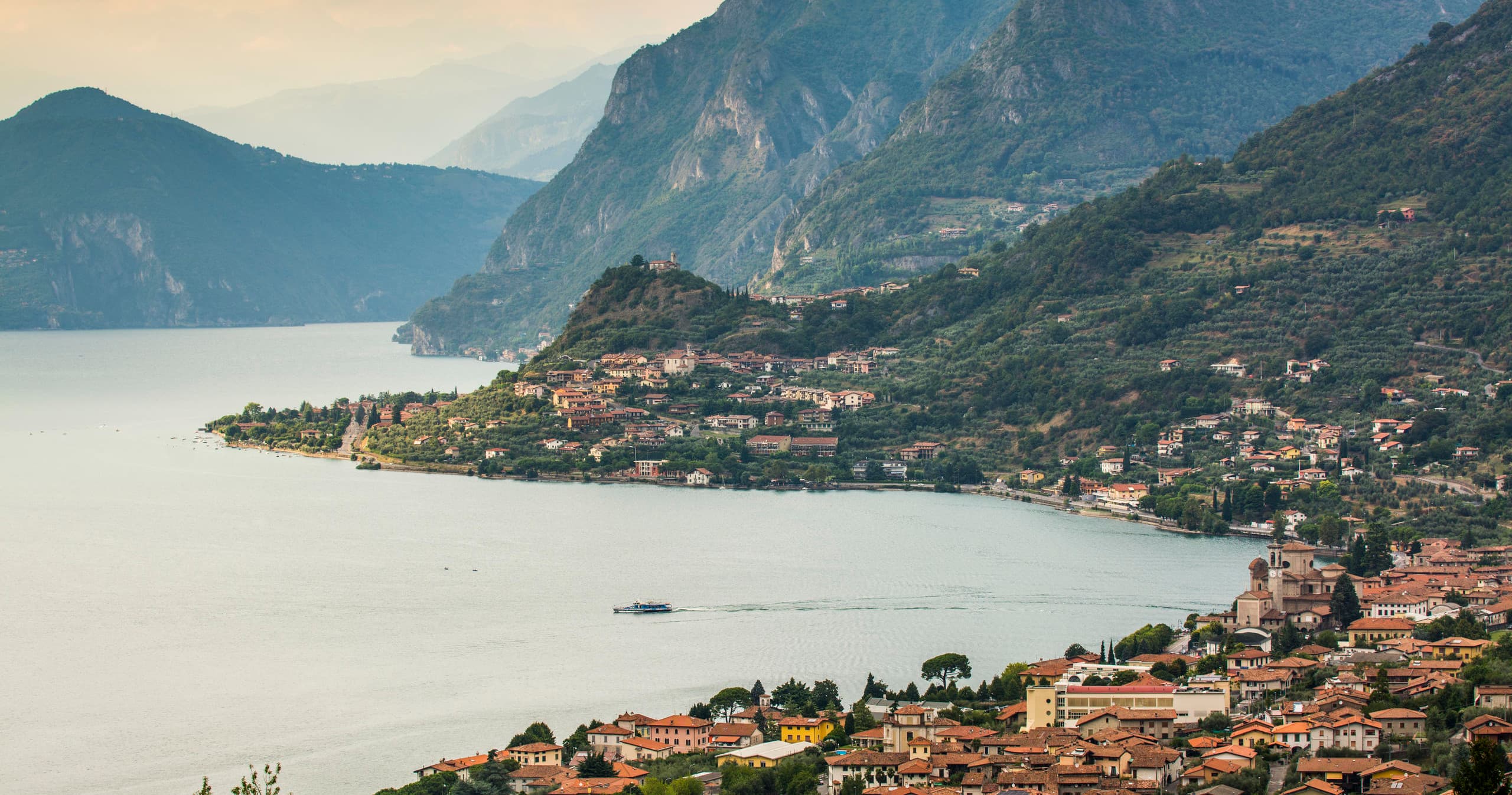 Lago d'Iseo Boat Trips with Navigazione Lago D'Iseo