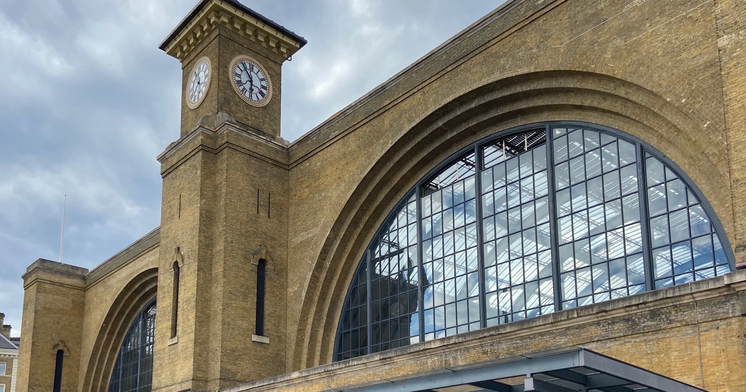 Explore Kings Cross: History, Innovation, and Hidden Gems in London’s Knowledge Quarter
