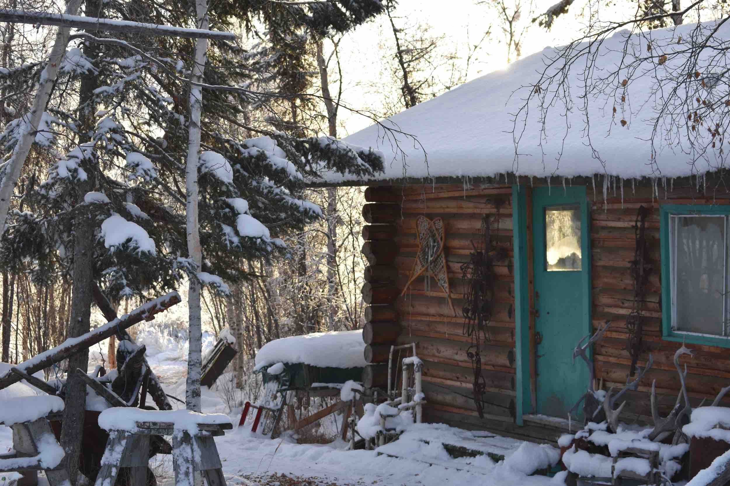 Experience the Northern Lights at Tugáh Northern Experiences near Yellowknife