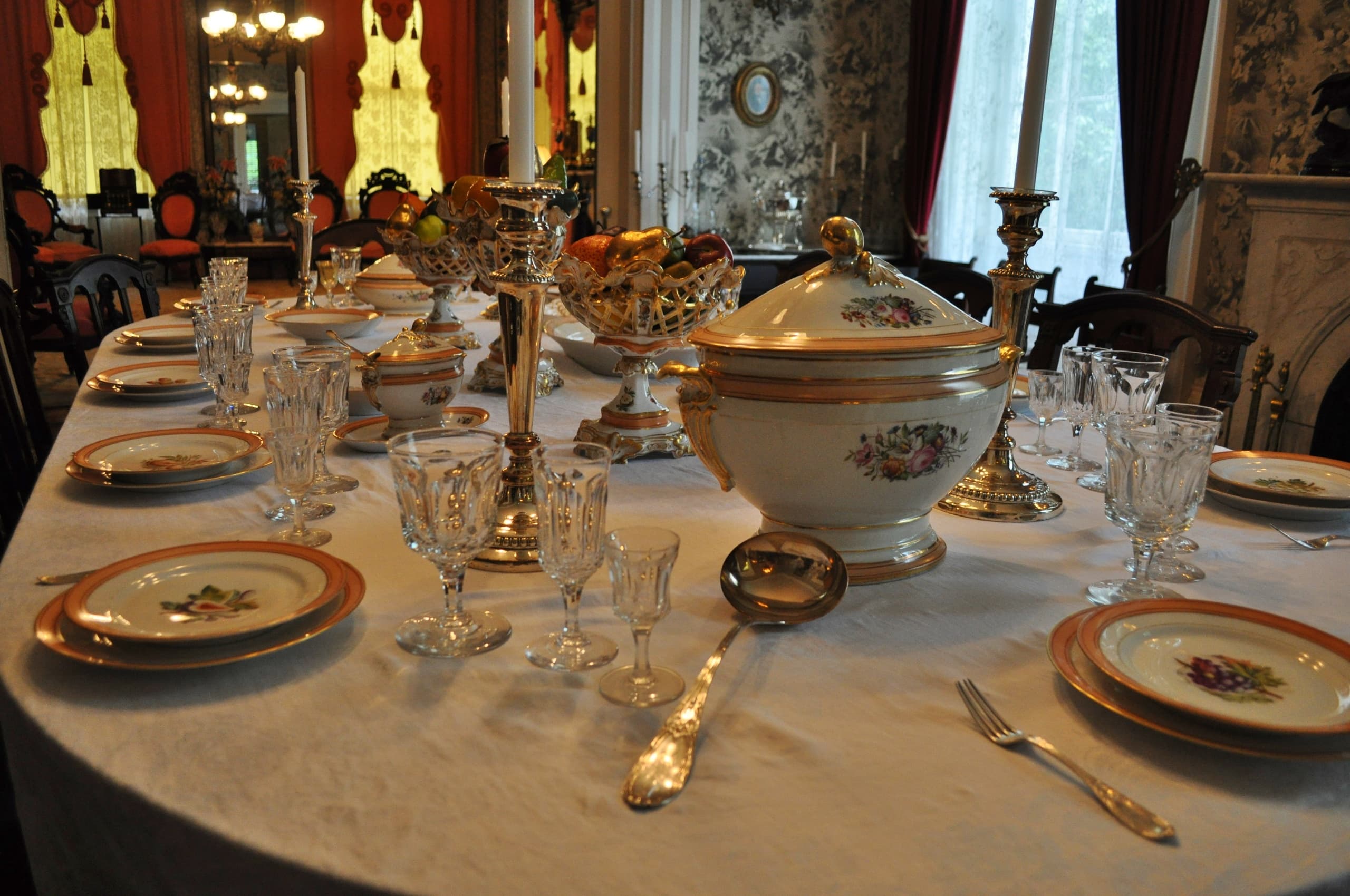 High Tea at Lansdowne: Holly Holden’s Silver Stories in Natchez photo 3