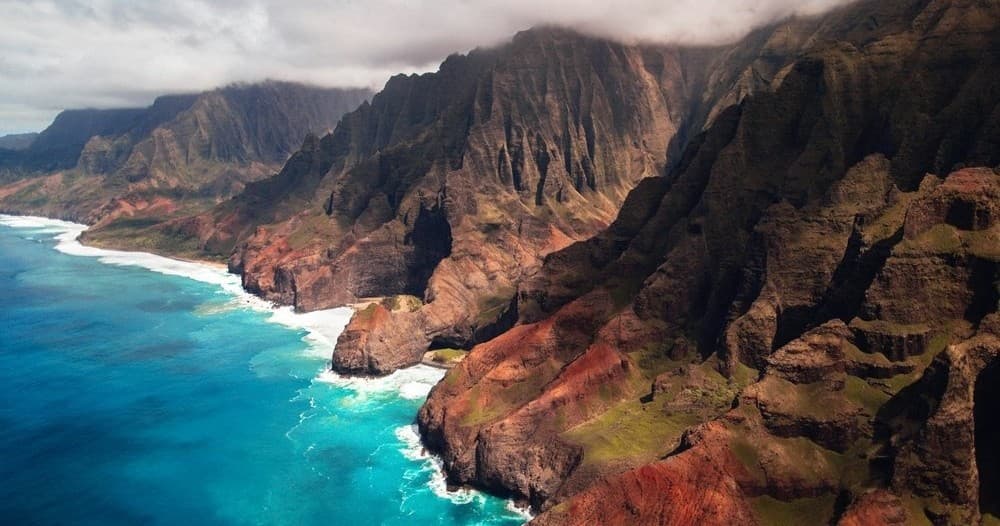 Sailing the Nā Pali Coast with Mulan Charters