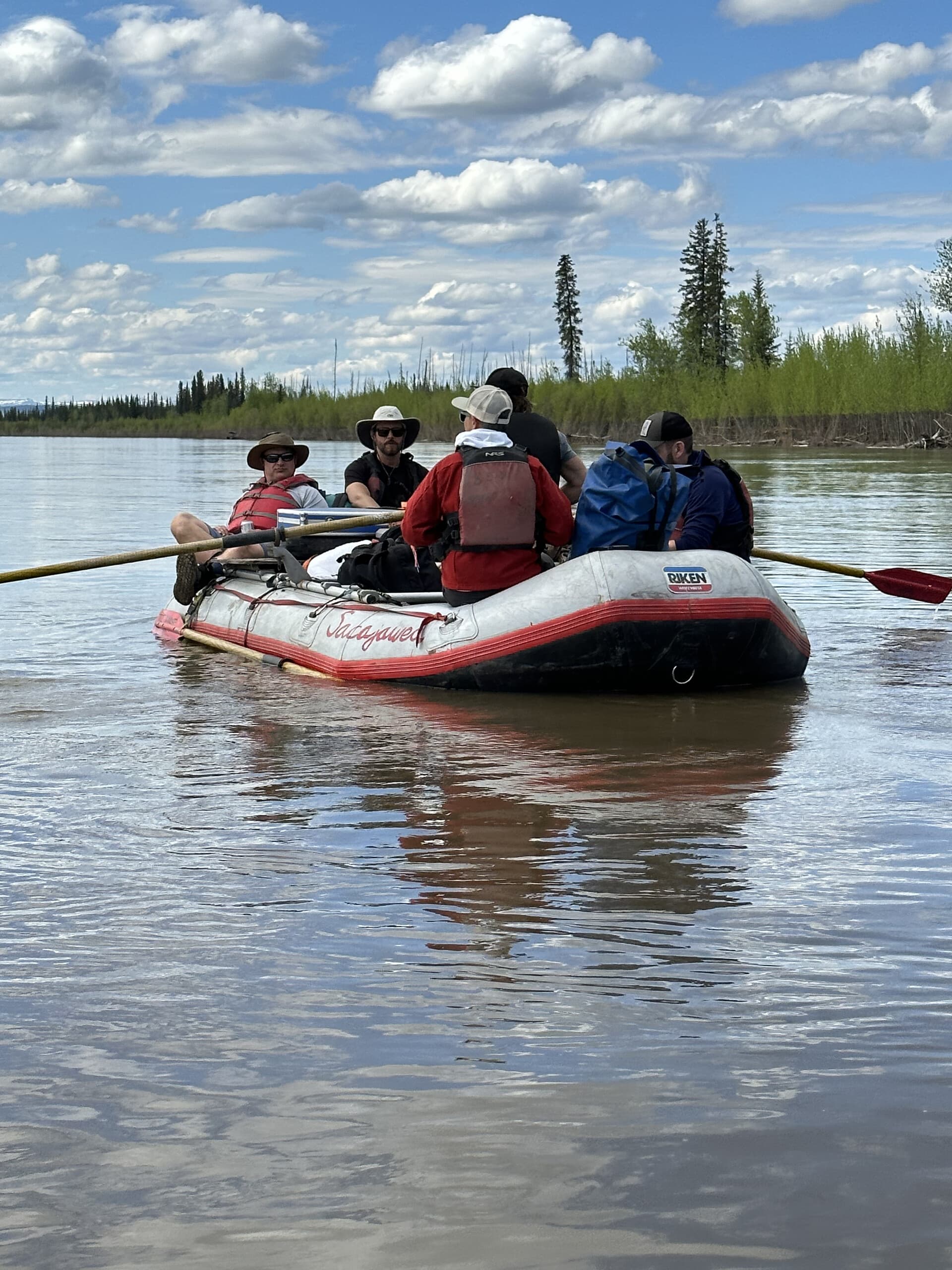 Fairbanks City Raft Float Tour on the Chena River: Scenic 4-Hour Guided Float