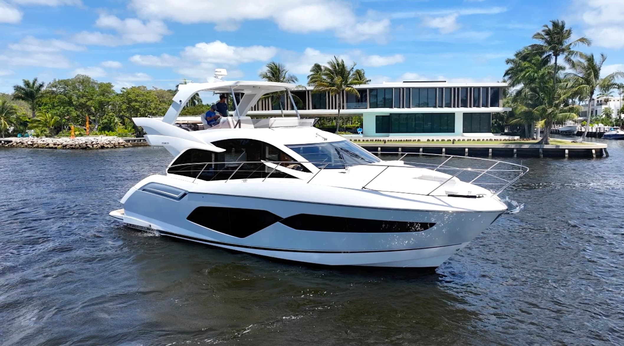 Yacht Rental in Miami Beach with Miami Boat Experts