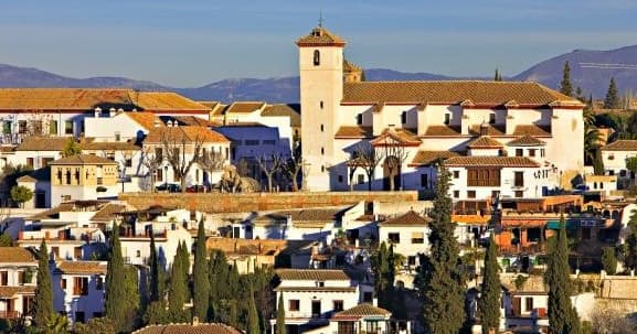 Cultural Walking Tour of Granada's Albaicín & Sacromonte
