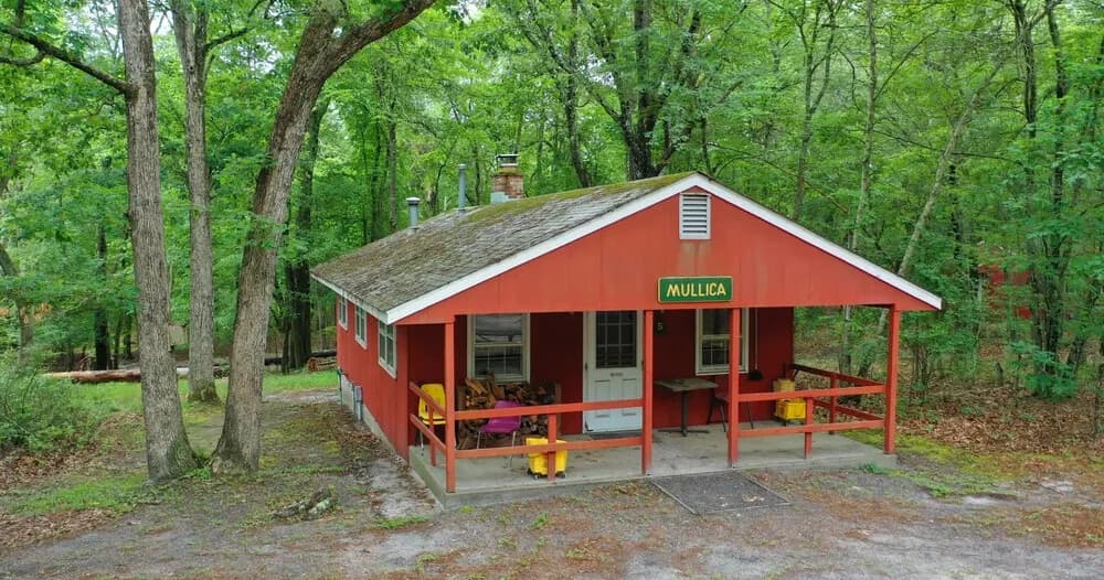 Mullica Cabin: Group-Friendly Pine Barrens Cabin at Pine Tree Center (Tabernacle, NJ)