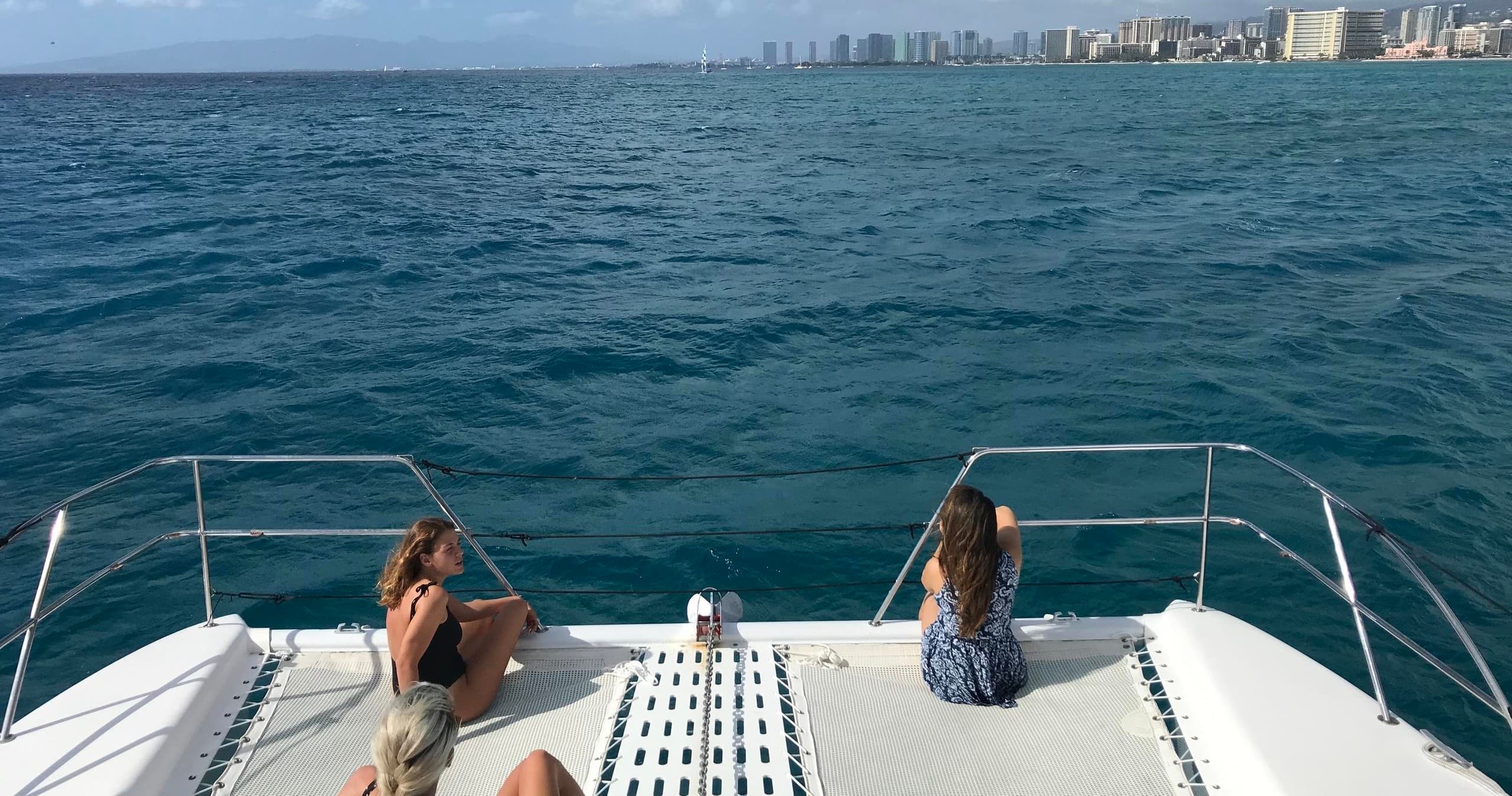 Waikiki Sunset Fireworks Cruise: Big Kahuna BYOB Evening on Oʻahu photo 1