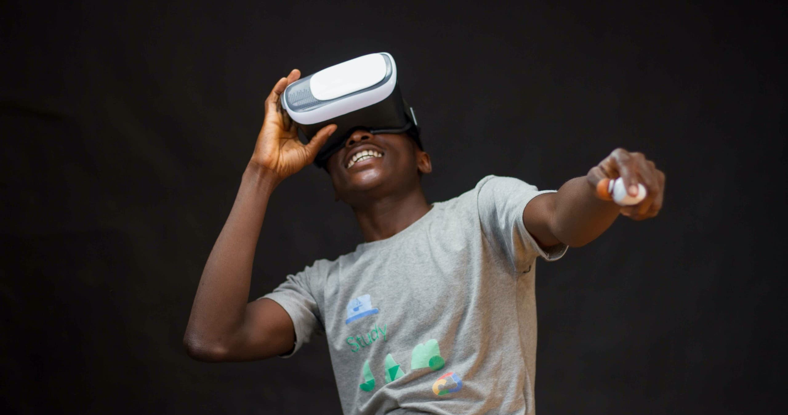 Indoor Adventure: Axe & Grind's Virtual Reality Experiences