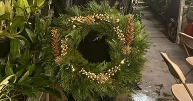 Holiday Wreath Workshop at Parkwood National Historic Site