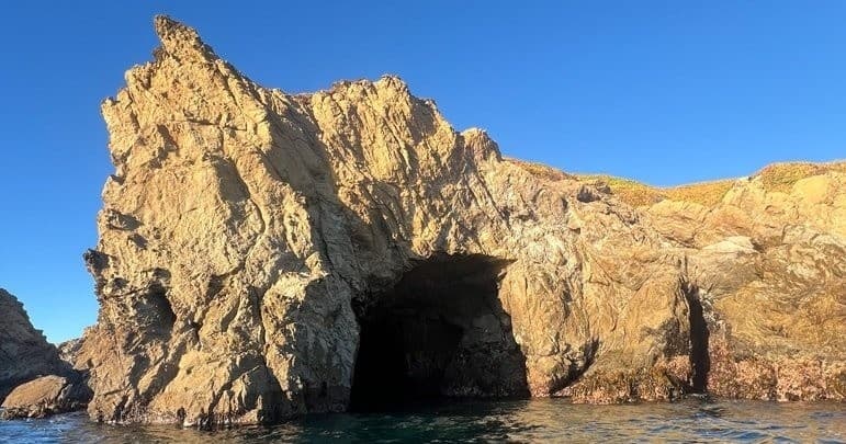 Noyo Sea Cave Nature Tour | Kayak in Fort Bragg, California