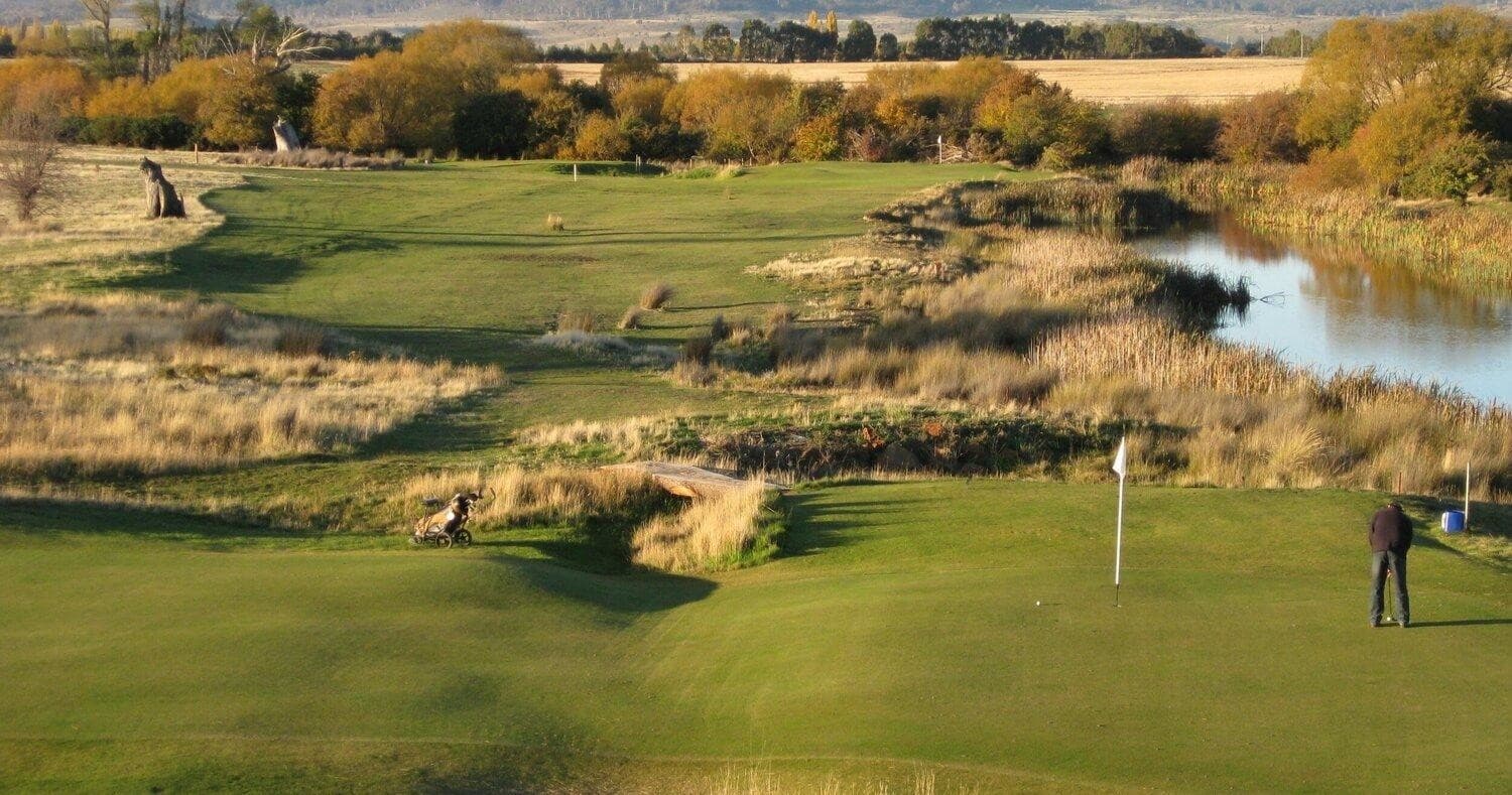 Boutique Golf Day at Ratho Farm with Luxury Golf & Scenic Tours photo 1