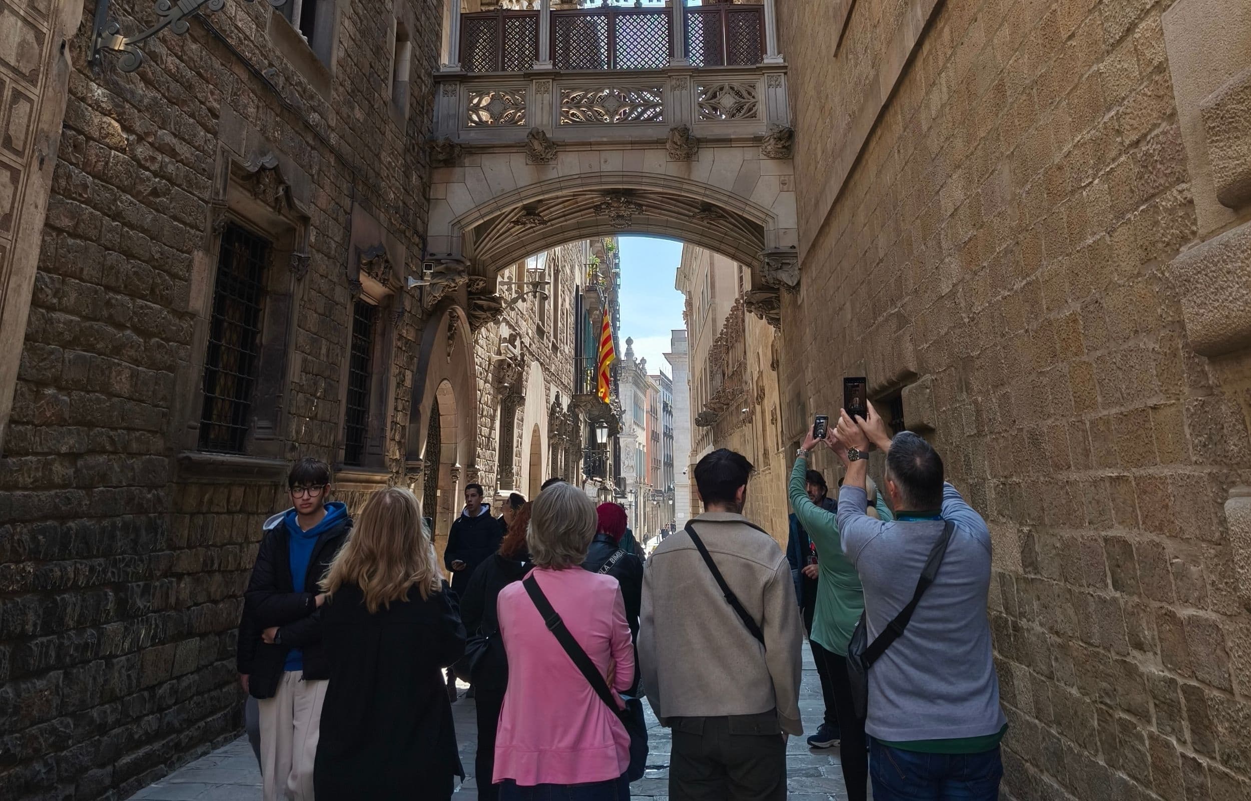 Sun and Moon Gothic Quarter Walking Tour: Two-Hour Barcelona History Walk photo 3