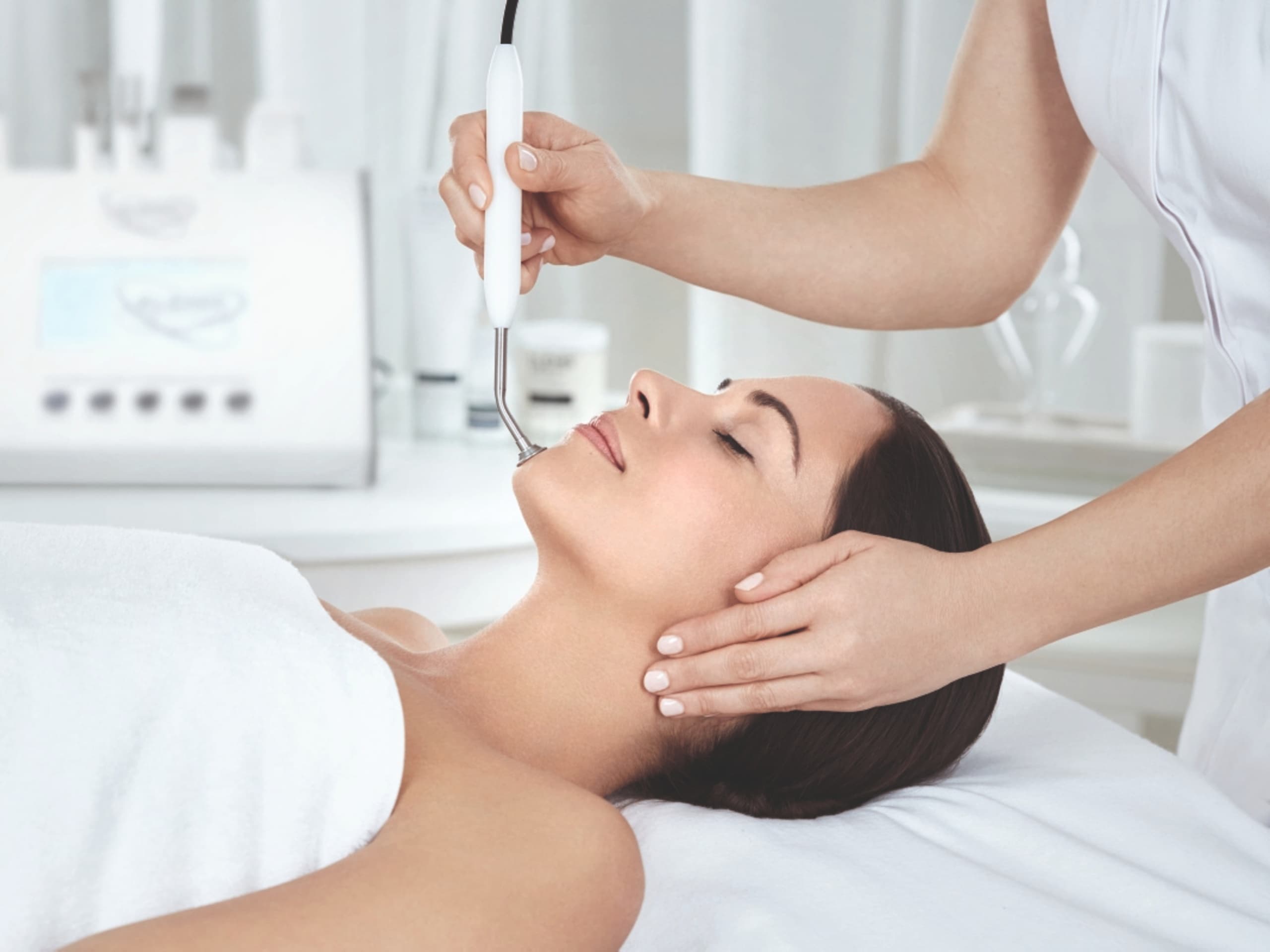 Rejuvenate in Portugal: Quinta da Pacheca's Biotec Facial Experience