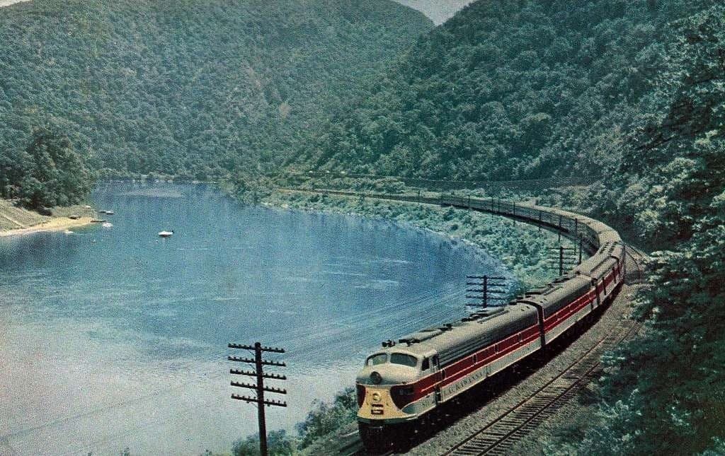 Water Gap Limited: Scenic Historic Rail Journey Through the Delaware Water Gap photo 1