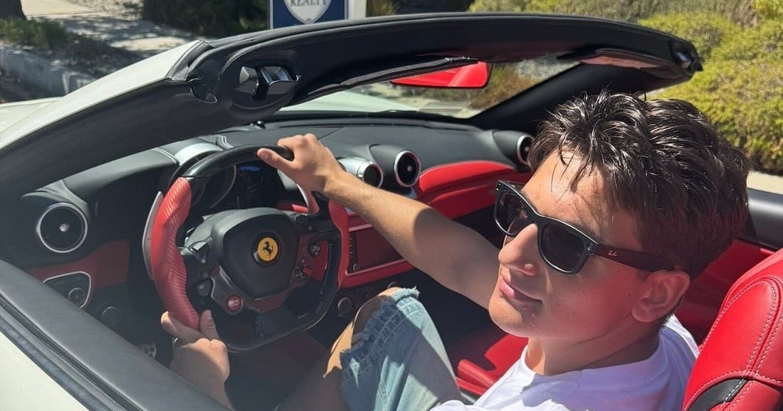 20-Minute Ferrari Ride on San Francisco Embarcadero — Ferrari California T Experience photo 2