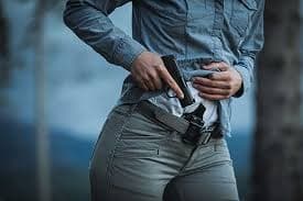Master Defensive Handgun Skills in Tucson, Arizona