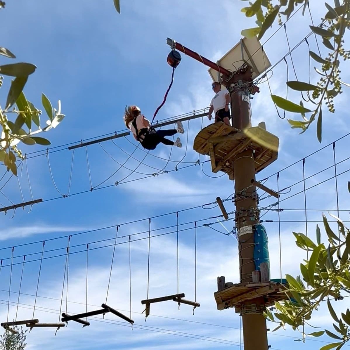 10-Meter Adrenaline Jumps in Cambrils: Pack de 4 Saltos Xtrem photo 1