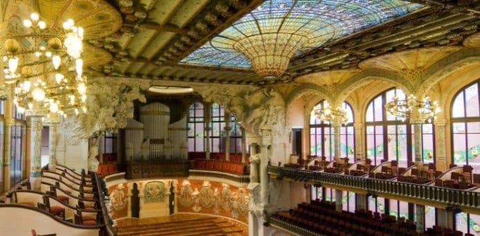 Musical Journey in Barcelona with Willy SEO SL