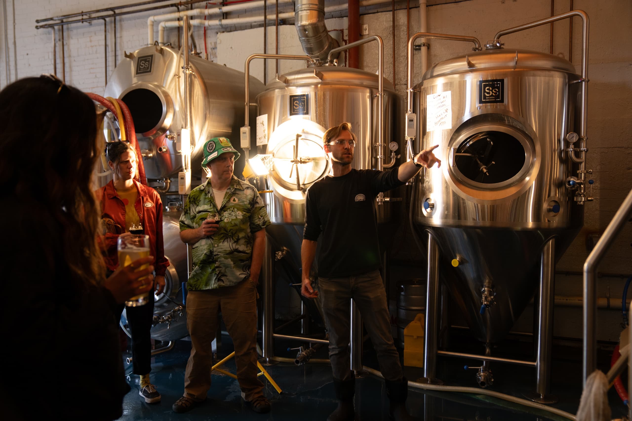 Portland's Original Beer Bus Tour: Craft Beer Exploration