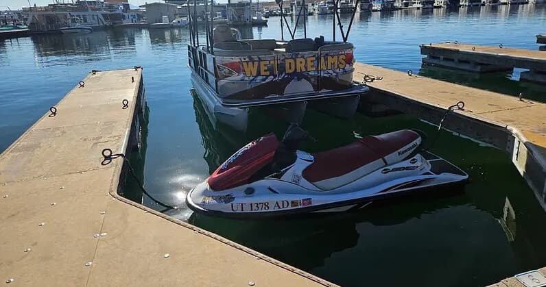 High-Speed Lake Runs: Tandem WaveRunner Rentals in Enoch, Utah