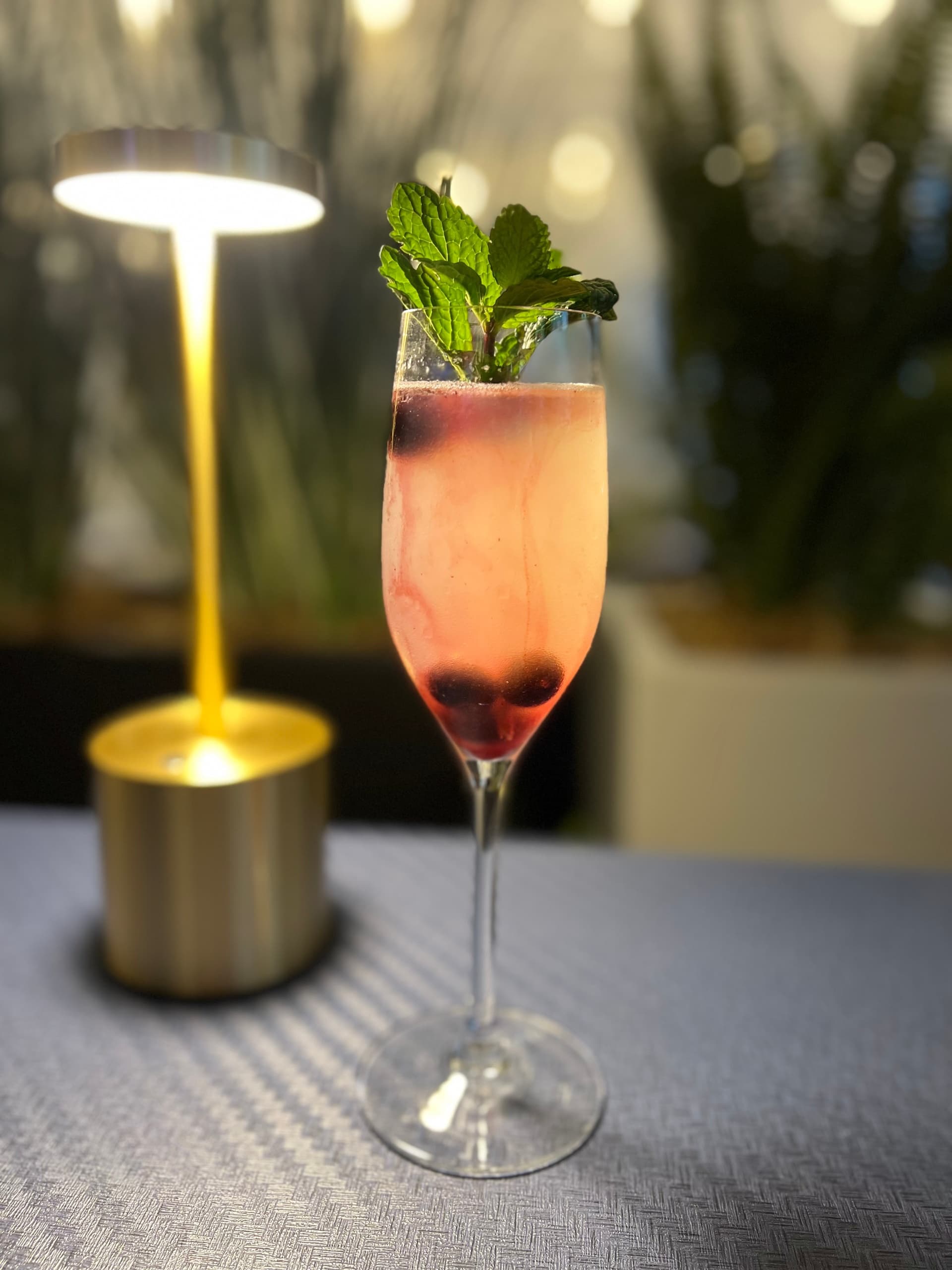 Craft Cocktail Gourmet Food Tour in Seattle, WA