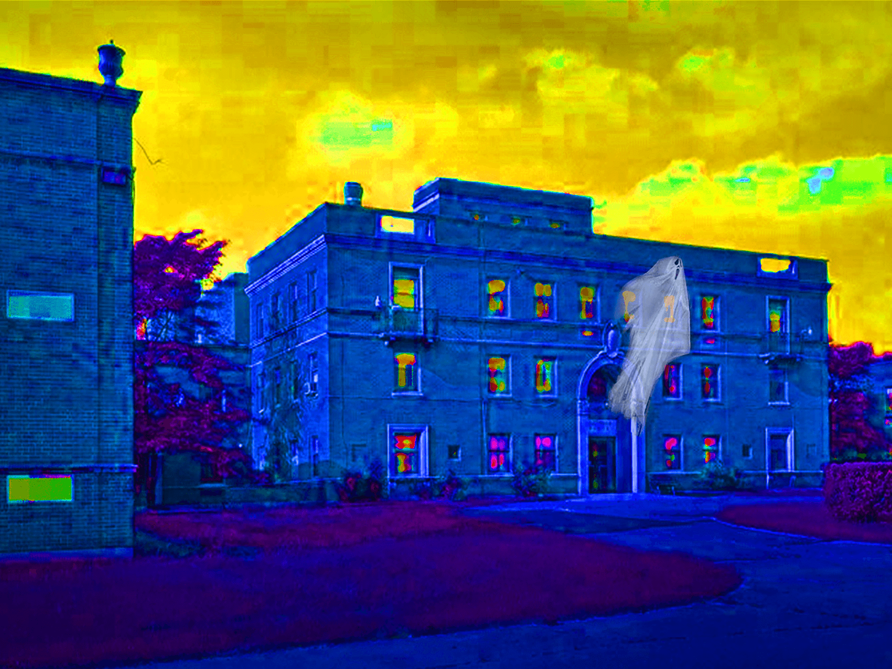 Explore the Haunted Hill View Manor: Daytime Paranormal Tours and Psychic Readings in New Castle, PA