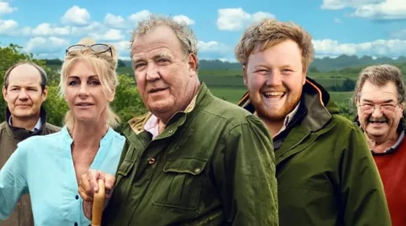 Outdoor Adventure & Farm Tours with Brit Movie Tours in London