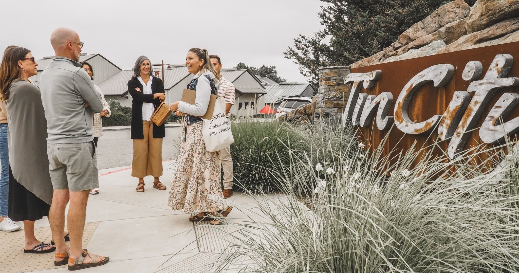 Land-Adventures: Taste of Tin City Walking Tour in Paso Robles