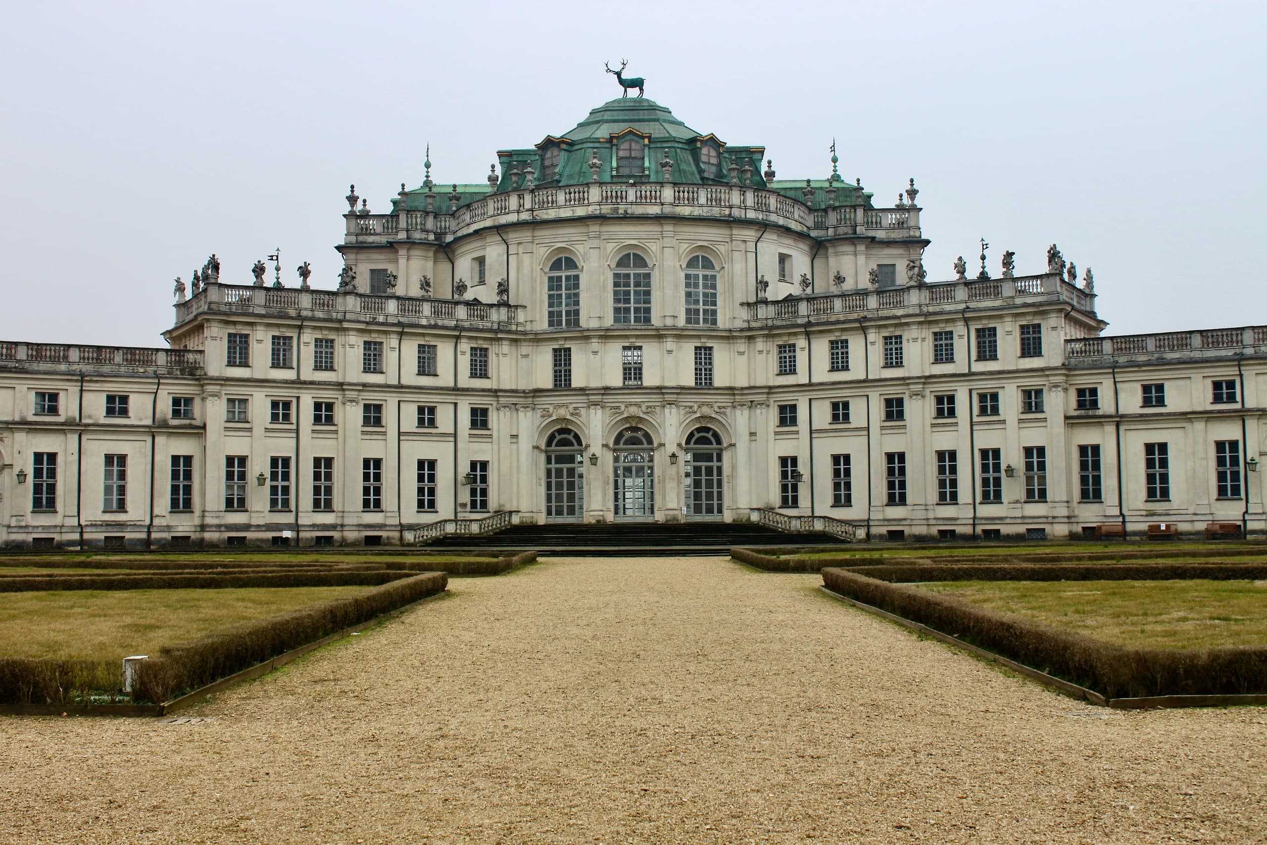 Stupinigi Guided Tour with Hidden Experiences